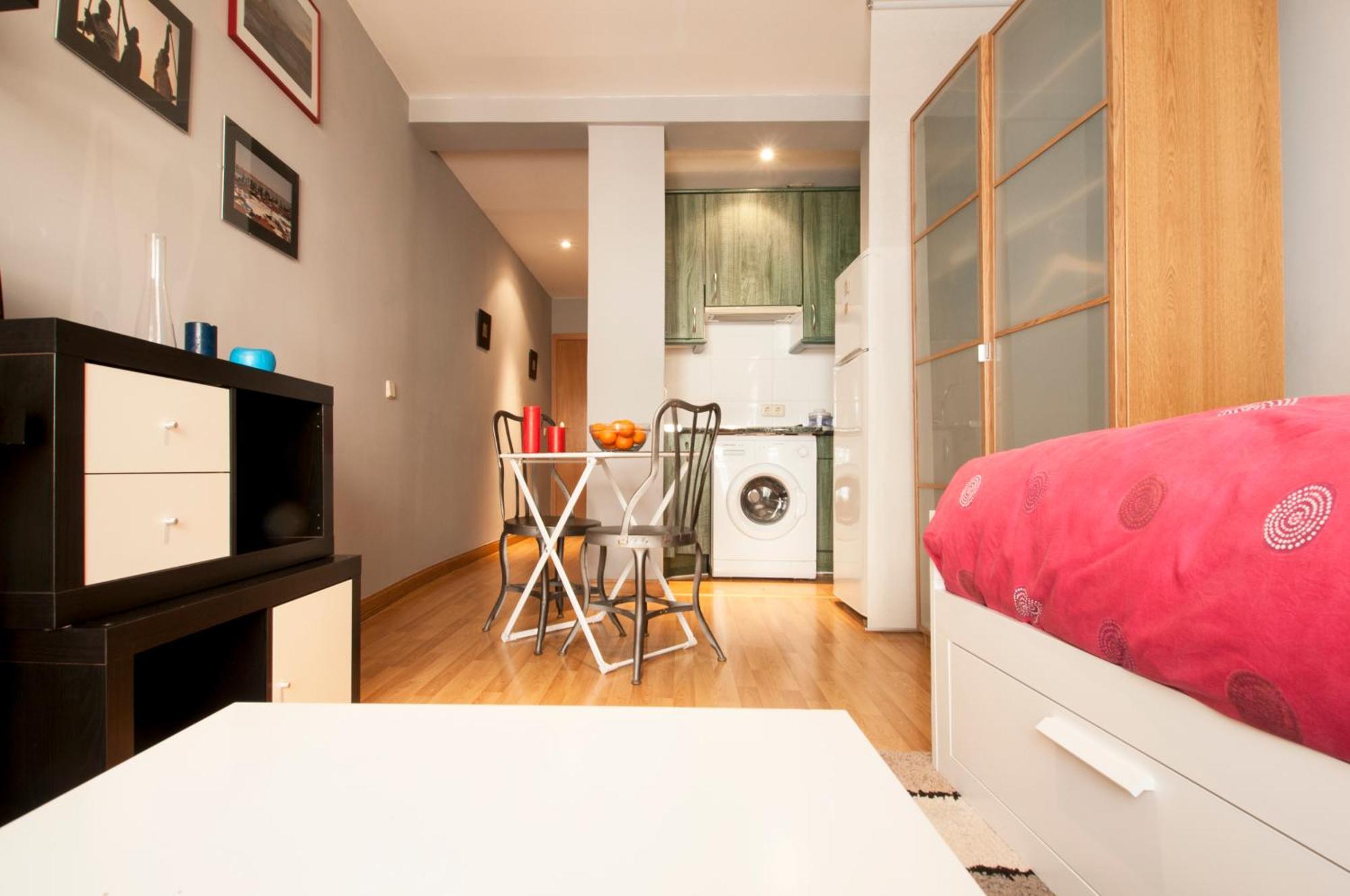 Apartamentos Eloisa Madrid Szoba fotó
